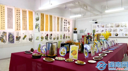 云霄縣中小學師生地標產品書法、美術作品展開幕