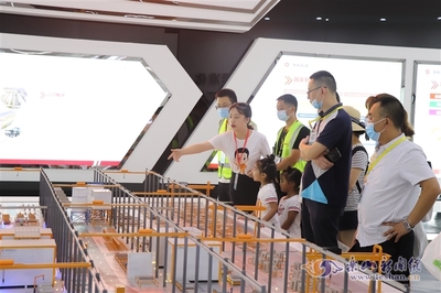 走進綠色工廠 零距離了解裝配式建筑智能制造